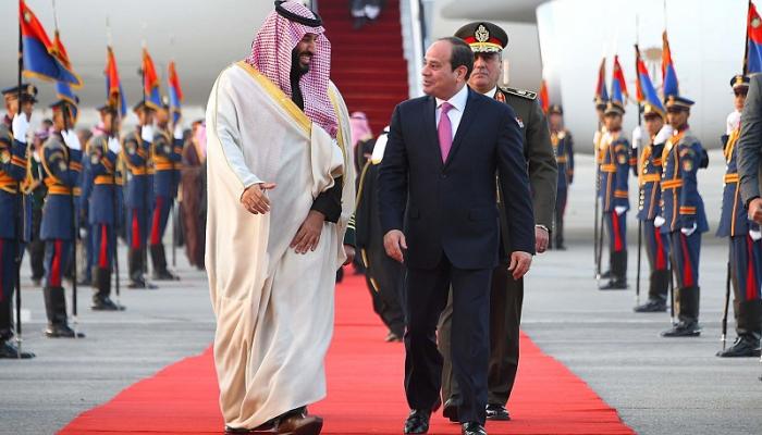 السيسي يستقبل محمد بن سلمان بمطار القاهرة