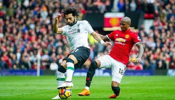 أشلي يونج ومحمد صلاح