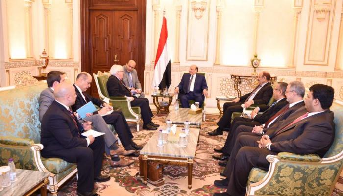 الرئيس اليمني يستقبل المبعوث الأممي 