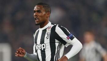 دوجلاس كوستا لاعب يوفنتوس