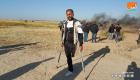 فلسطيني يواجه الاحتلال بساق واحدة وعكاز: لن نركع