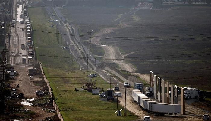 الحدود المكسيكية الأمريكية - رويترز