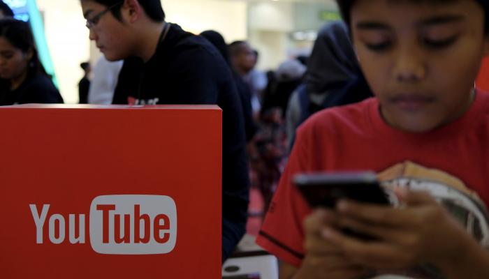يوتيوب جمعت بيانات عن 23 مليون طفل