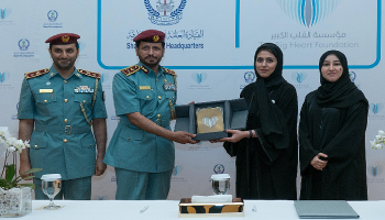 شرطة الشارقة و"القلب الكبير" تتعاونان لخدمة القضايا الإنسانية العالمية