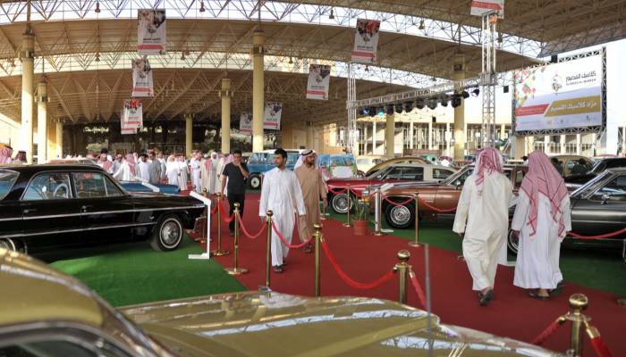 جانب من حضور الجمهور في النسخة الأولى من مهرجان