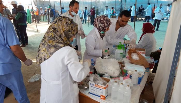 المستشفيات الميدانية على حدود غزة