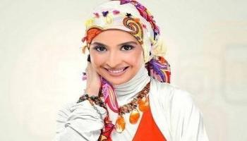 الفنانة حنان ترك
