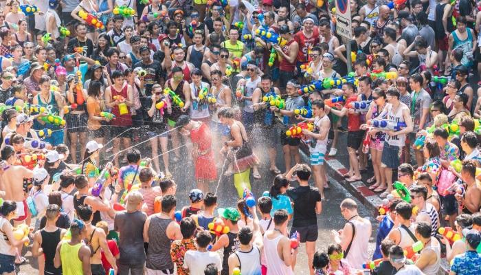 مهرجان رش المياه في الصين