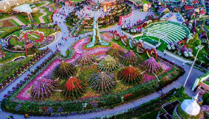 الحديقة المعجزة في دبي