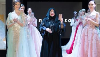مصممة الأزياء العالمية الإماراتية منى المنصوري