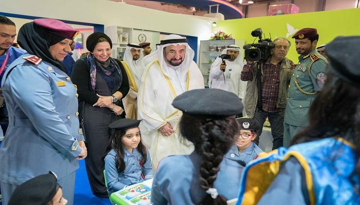  الشيخ الدكتور سلطان بن محمد القاسمي في مهرجان الشارقة القرائي للطفل
