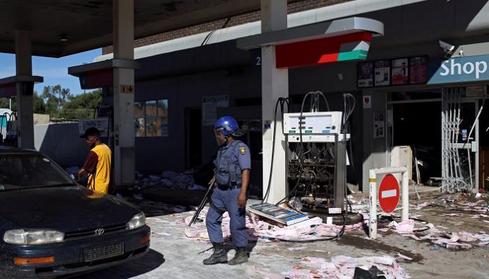 الشرطة حاولت قمع الاحتجاجات في ماهيكينج - رويترز