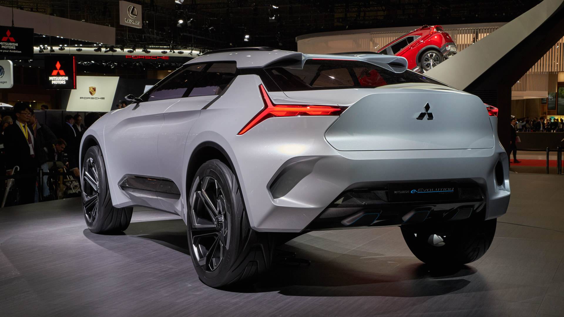 ميتسوبيشي لانسر كروس أوفر الجديدة - mitsubishi lancer crossover