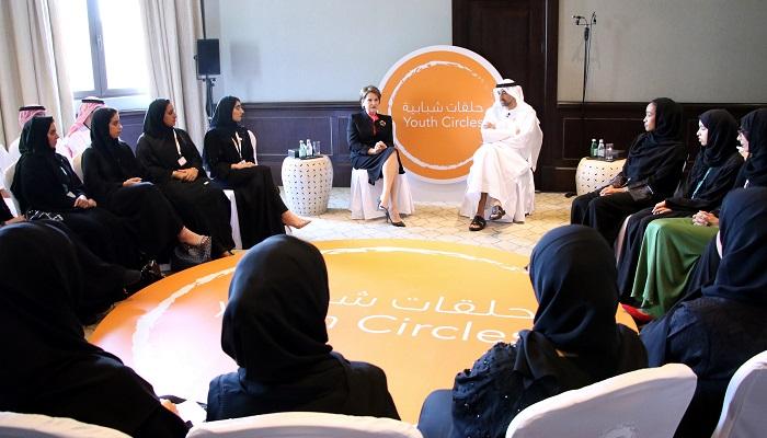 أثناء الحلقة الشبابية خلال القمة العالمية لصناعة الطيران بأبوظبي