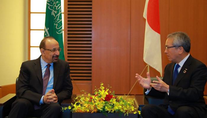 وزير الطاقة السعودي خلال لقائه رئيس إحدى الشركات اليابانية
