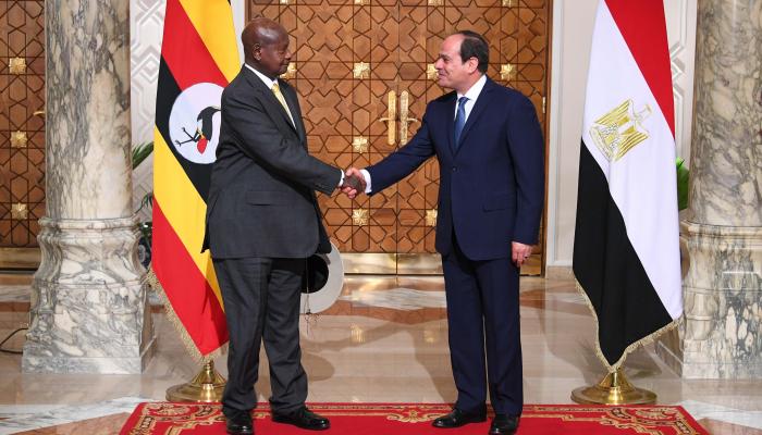 السيسي يستقبل نظيره الأوغندي يوري موسيفيني