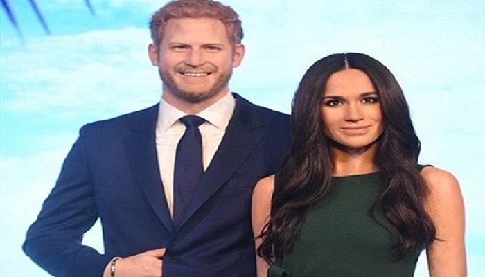تمثال العروسين الأمير هاري وميجان ماركل