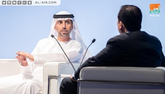 وزير الطاقة والصناعة الإماراتي متحدثا أمام ملتقى أدنوك