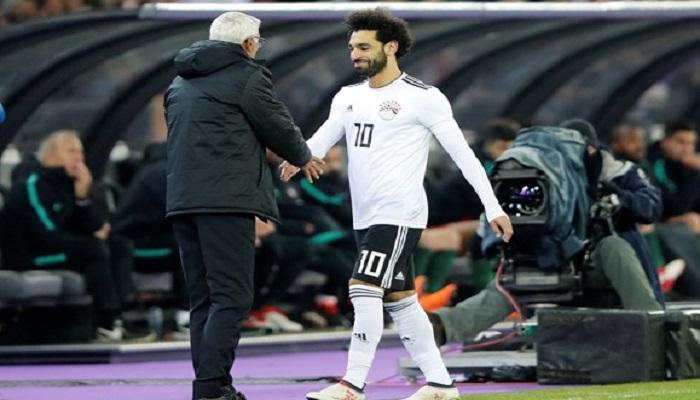 محمد صلاح وهيكتور كوبر