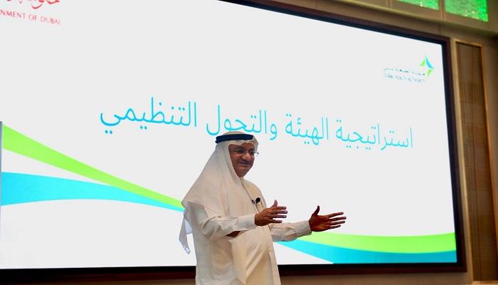 حميد محمد القطامي المدير العام لهيئة الصحة بدبي