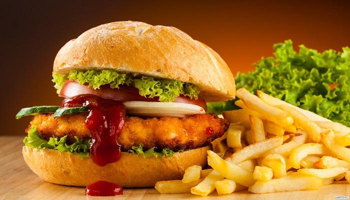 الدهون المتحولة في الأطعمة المقلية والمخبوزة تسبب الوفاة