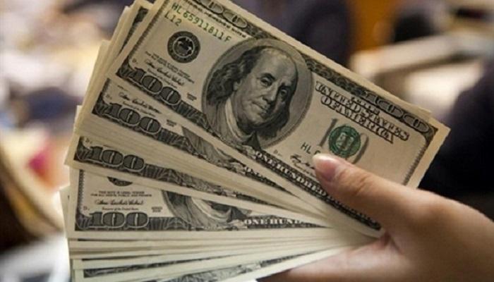 إيطاليا تدفع الدولار لأعلى صعود في 2018
