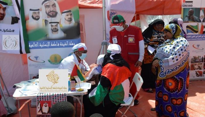 جانب من فعاليات "حملة الشيخة فاطمة الإنسانية" (أرشيفية)