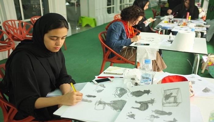 كتب اليافعين تجربة جديدة لتعزيز التواصل مع الأطفال