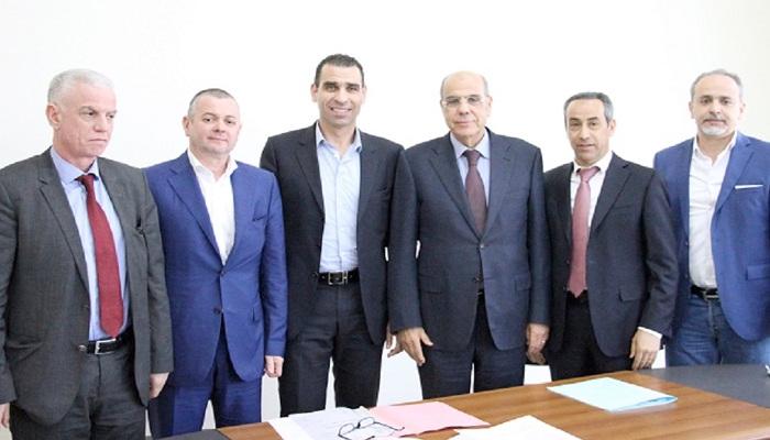 الإدارتان السابقة والحالية للاتحاد الجزائري