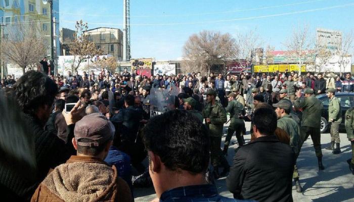 جانب من الاحتجاجات الأخيرة في إيران - أرشيفية