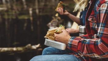 شطيرة مسمومة قد تحل لغز "سفاح الموظفين"  