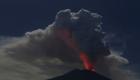 بركان جبل أجونج يثور من جديد في جزيرة بالي الإندونيسية