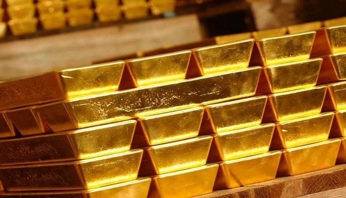 أسعار الذهب منخفضة حوالي 9% عن مستوياتها في منتصف أبريل