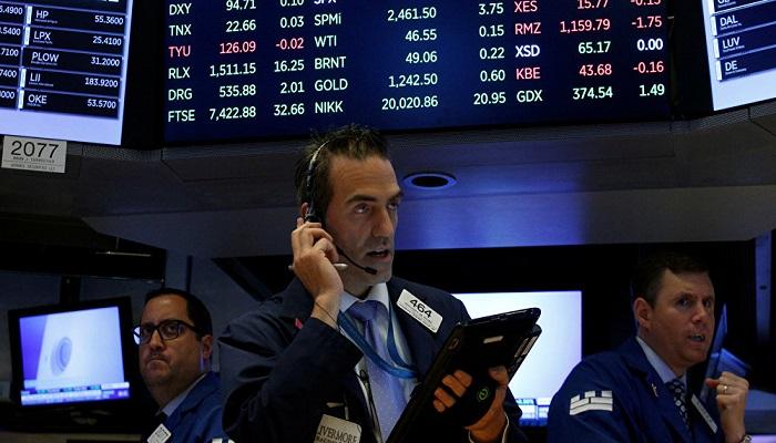 هبوط الأسهم الأمريكية إثر مخاوف من رسوم أوروبية