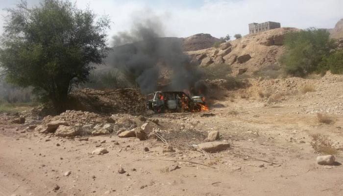 استهداف سيارة تابعة لعناصر تنظيم القاعدة الإرهابي في اليمن - أرشيفية