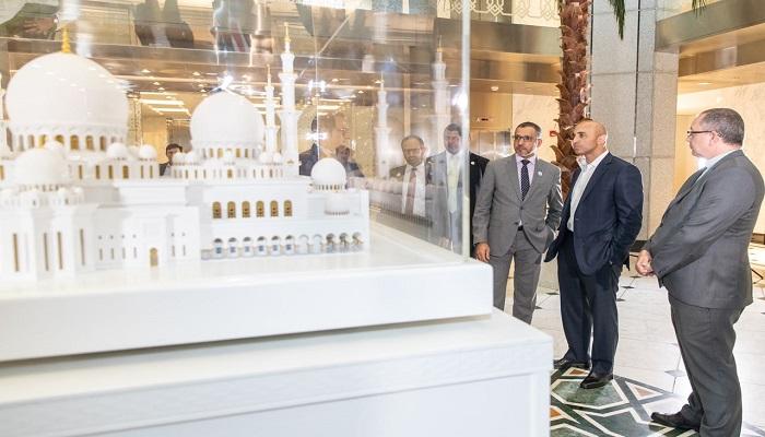 مجسم جامع الشيخ زايد