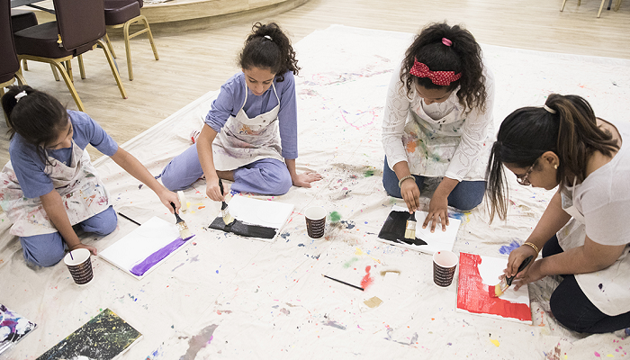 مُخيم نادي دبي للسيدات للمبدعين الصغار 