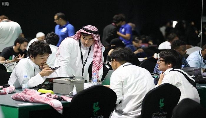 الفريق الياباني المشارك مسابقة "هاكاثون الحج"