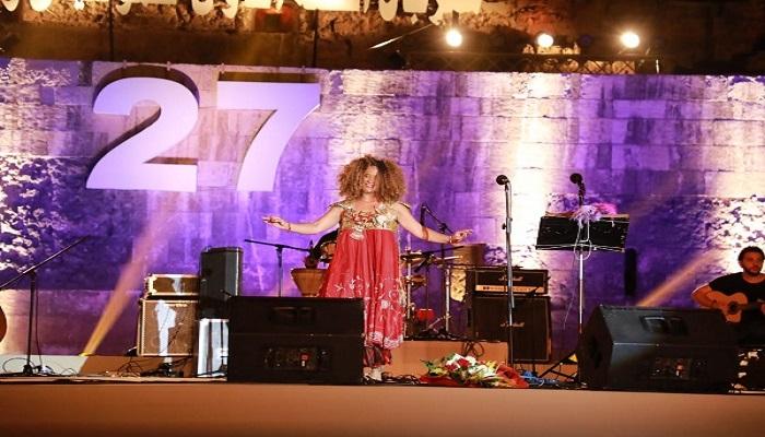 المطربة التونسية غالية بن علي تغني في قلعة صلاح الدين
