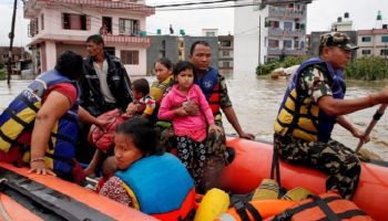 الأمطار الغزيرة تحاصر نيبال