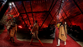 من عروض أسبوع نيويورك للموضة السنوات السابقة