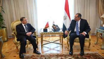 وزير الاتصالات المصري يستقبل السفير الصيني بالقاهرة