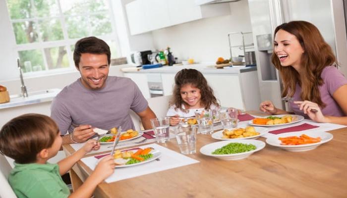 5 عادات خاطئة اعتدنا عليها بعد تناول الطعام