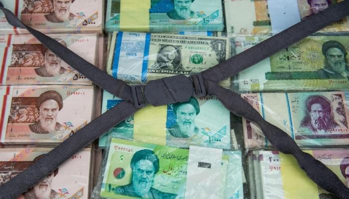 الريال الإيراني تراجع إلى مستويات قياسية
