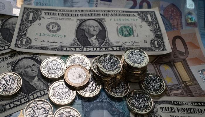 ارتفاع الدولار بدعم مخاوف التصعيد الأمريكي مع الصين