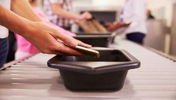 دراسة تحذر من خطر صناديق الأمن بالمطارات