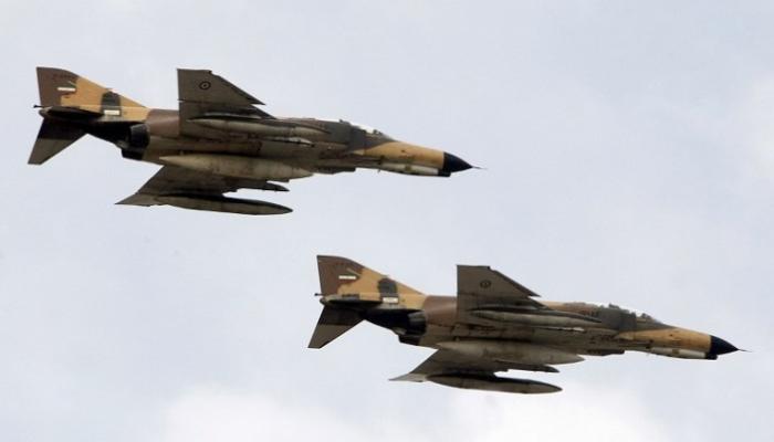 طائرات إيرانية مقاتلة من طراز 