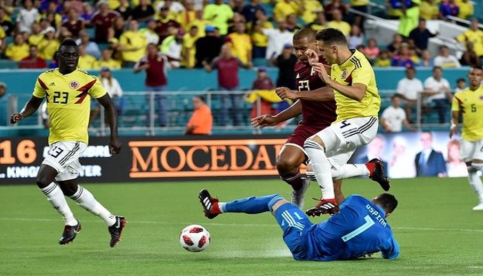 أرياس يتعرض لإصابة قوية خلال مواجهة كولومبيا وفنزويلا