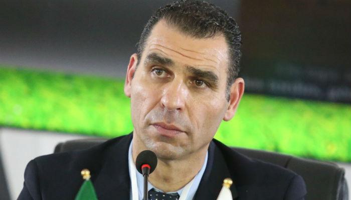 خير الدين زطشي رئيس الاتحاد الجزائري