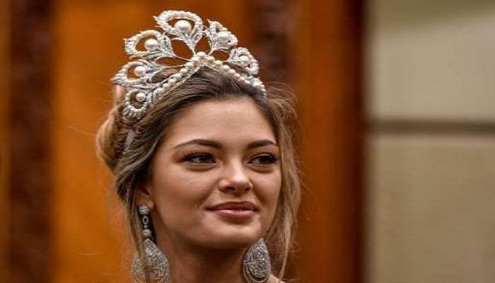 ملكة جمال الكون المغربية نهيلة أمقلي